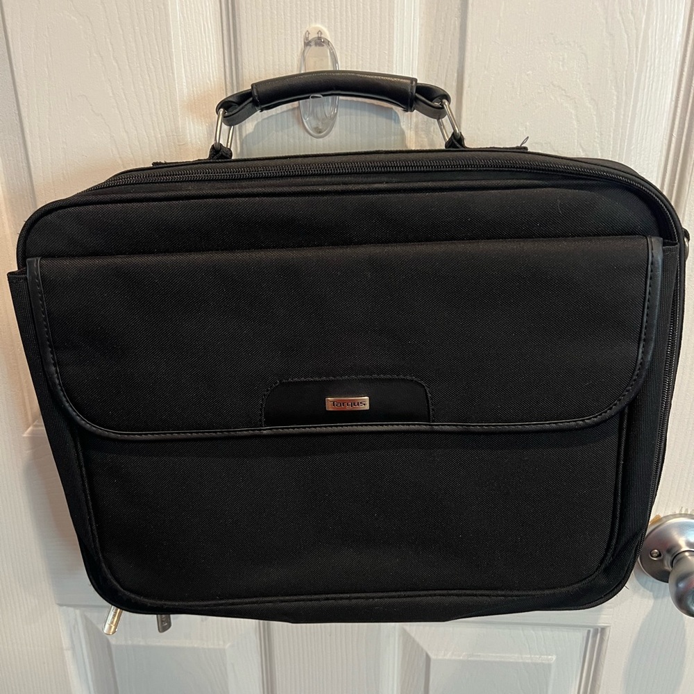 Taurus Laptop Bag